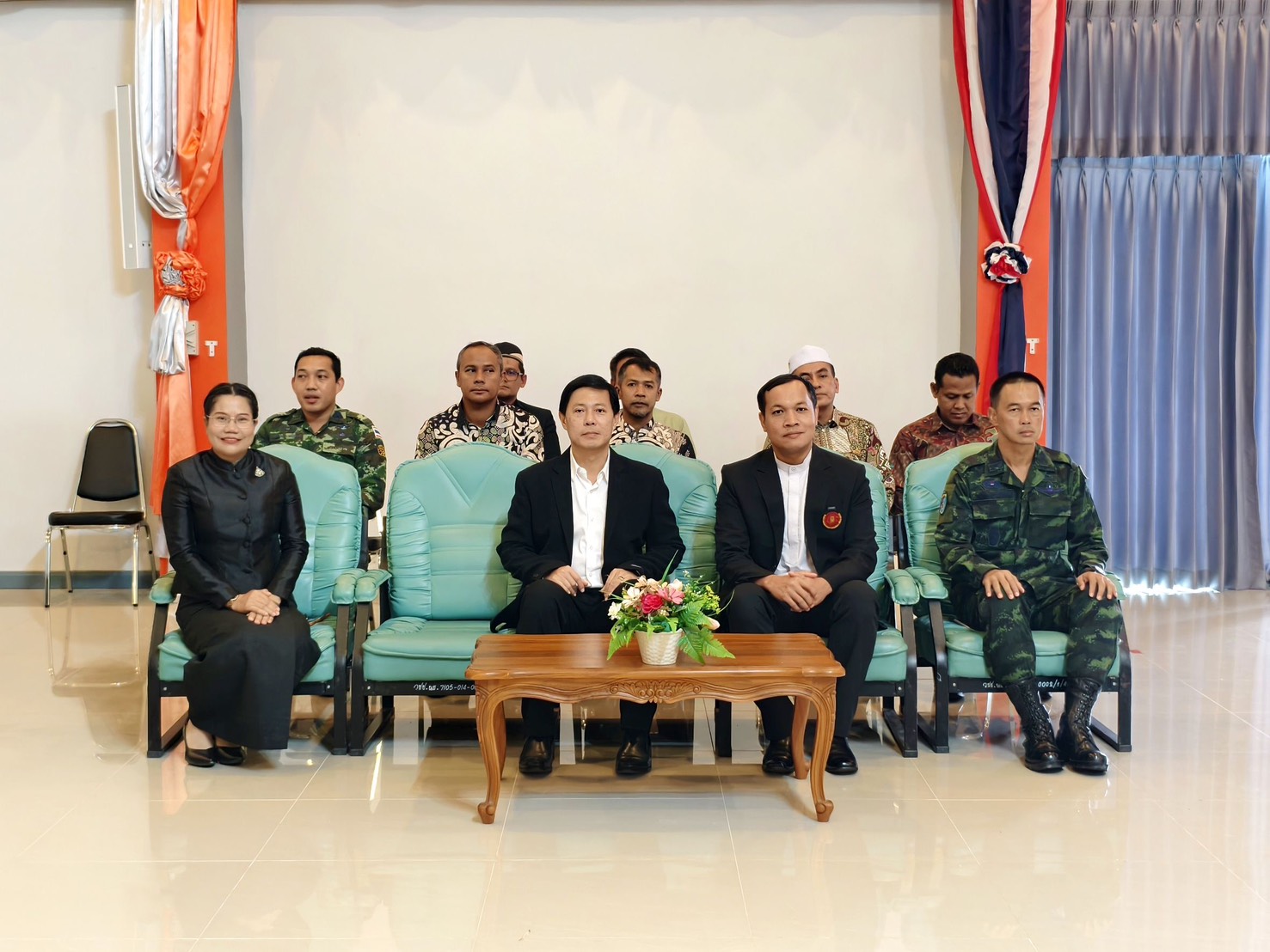 รองผู้ว่าฯ นราธิวาส เป็นประธานเปิดโครงการ &ldquo;ครูตาดีกาสร้างสรรค์ นวัตกรรมสร้างคน สู่สังคมคุณภาพ&rdquo; พร้อมร่วมเสวนาแลกเปลี่ยนแนวทางพัฒนาการศึกษา