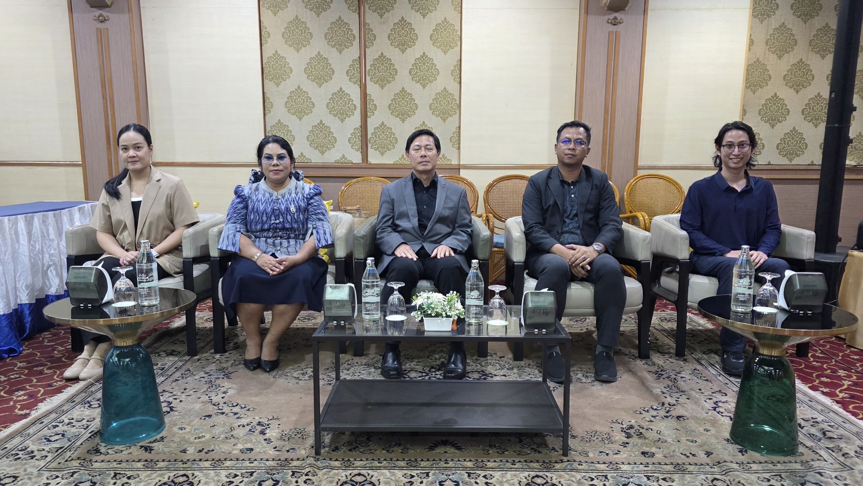 รองผู้ว่าฯ นราธิวาส เป็นประธานเปิดกิจกรรมพัฒนาศักยภาพครูและบุคลากรทางการศึกษา มุ่งป้องกันและช่วยเหลือเด็กและเยาวชนกลุ่มเสี่ยงหลุดจากระบบการศึกษา ขับเคลื่อนการดำเนินงาน Thailand Zero Dropout